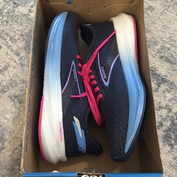 NWT NIB WOMEN'S BROOKS Hyperion 1203961B430 Sz 9.5 - Picture 4 of 4